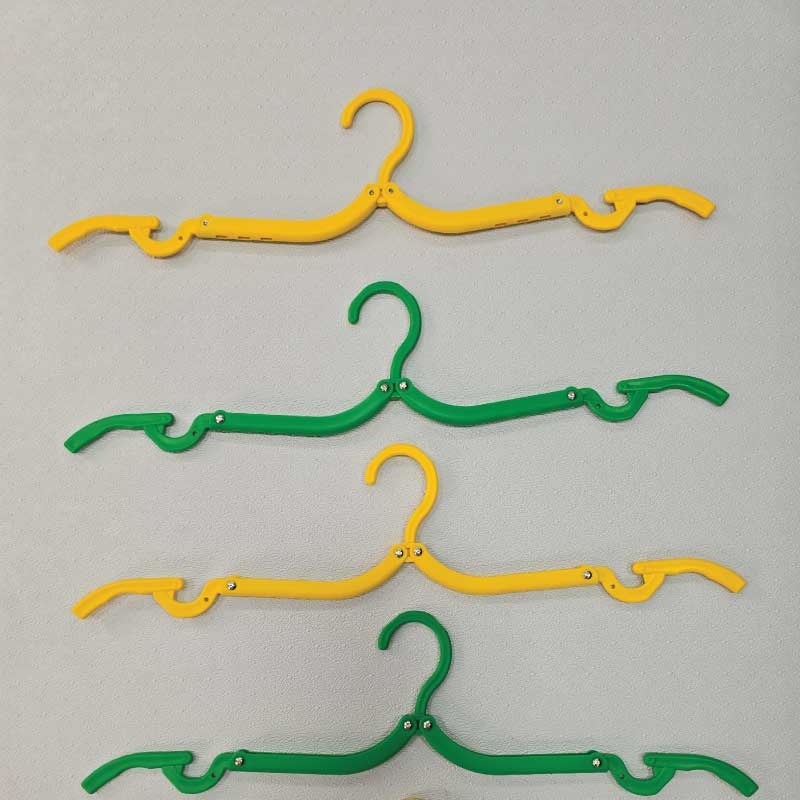 5 pcs Folding Clothes Hanger